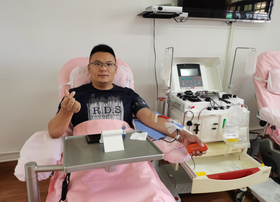 以爱为炬 照亮生命长河